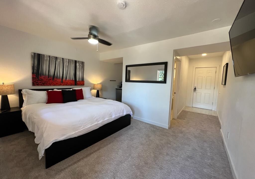 Photo of Bedroom in Green Mountain Falls