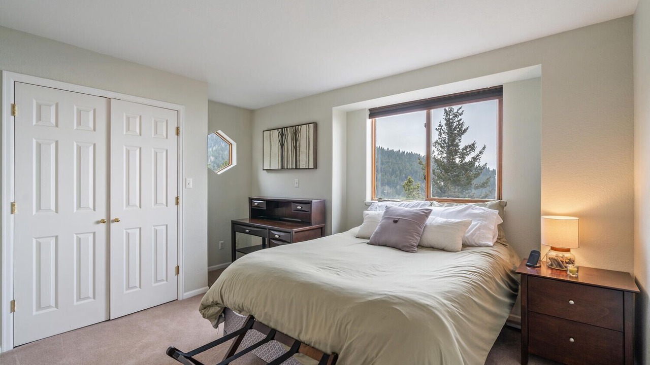 Photo of Bedroom in Evergreen
