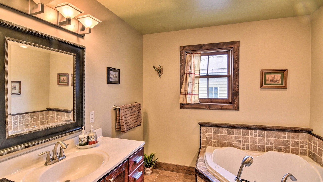 Photo of Bathroom in Lake City