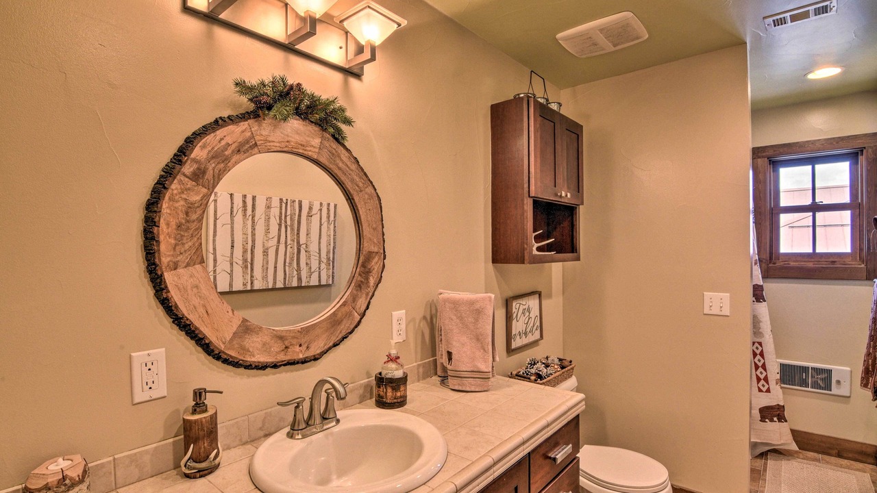 Photo of Bathroom in Lake City