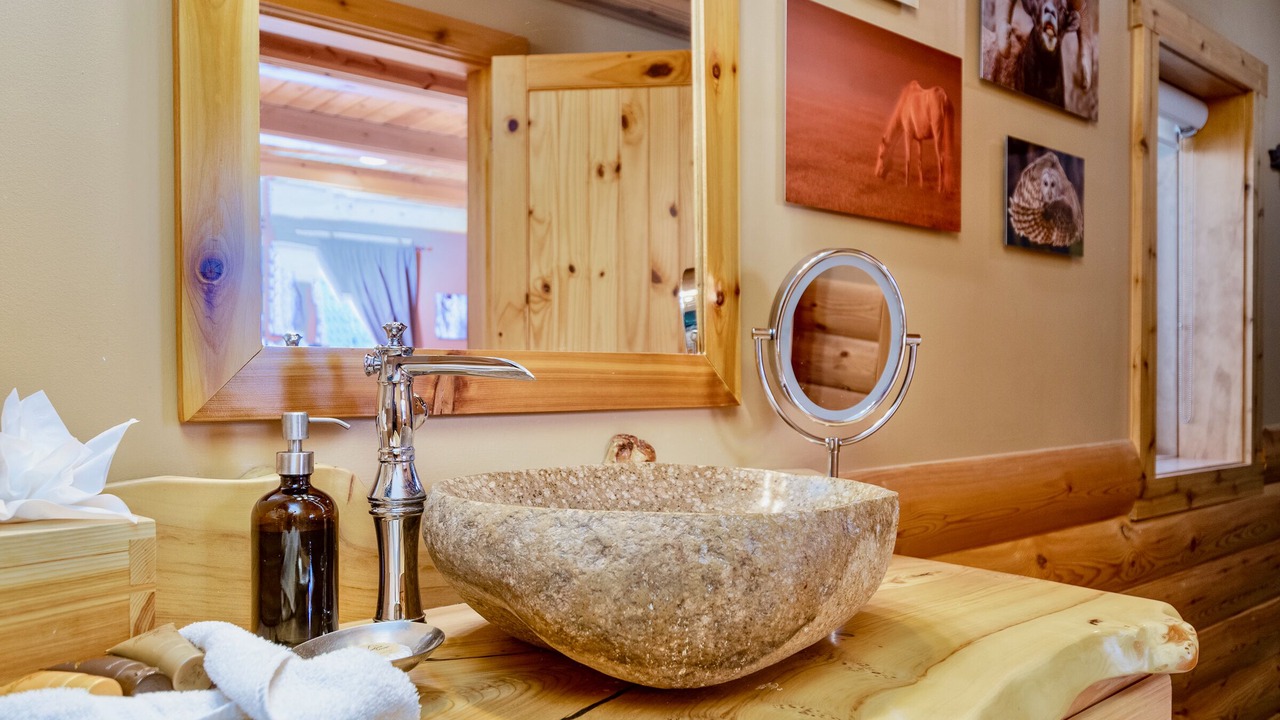 Photo of Bathroom in Windcliff Estates
