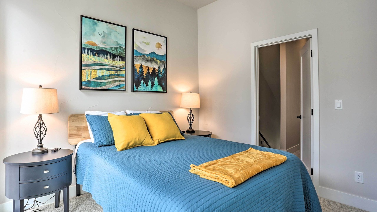 Photo of Bedroom in Sloan Lake