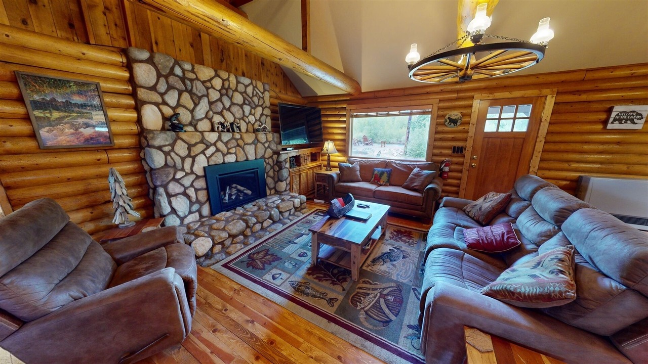 Photo of Livingroom in Gunnison