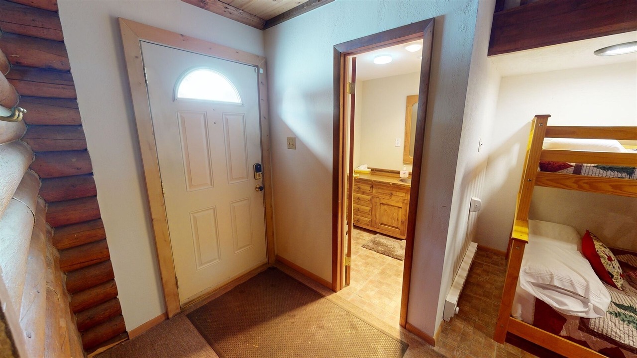 Photo of Bedroom in Gunnison