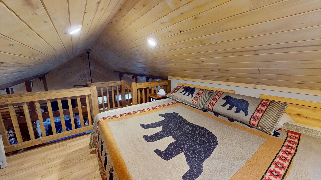 Photo of Bedroom in Gunnison