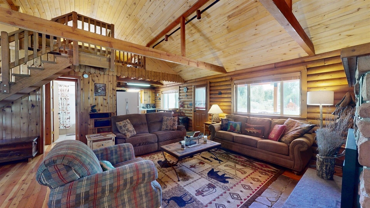 Photo of Livingroom in Gunnison