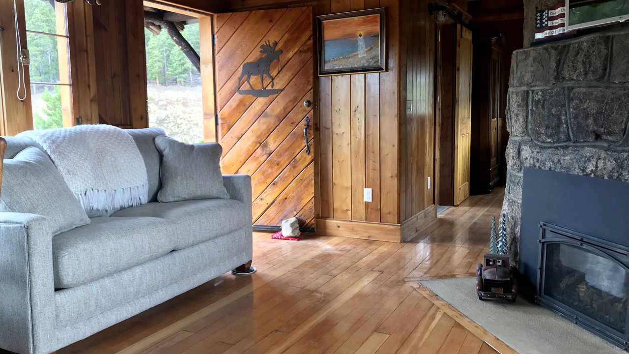 Photo of Bedroom in Allenspark