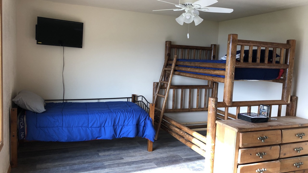Photo of Bedroom in Collbran