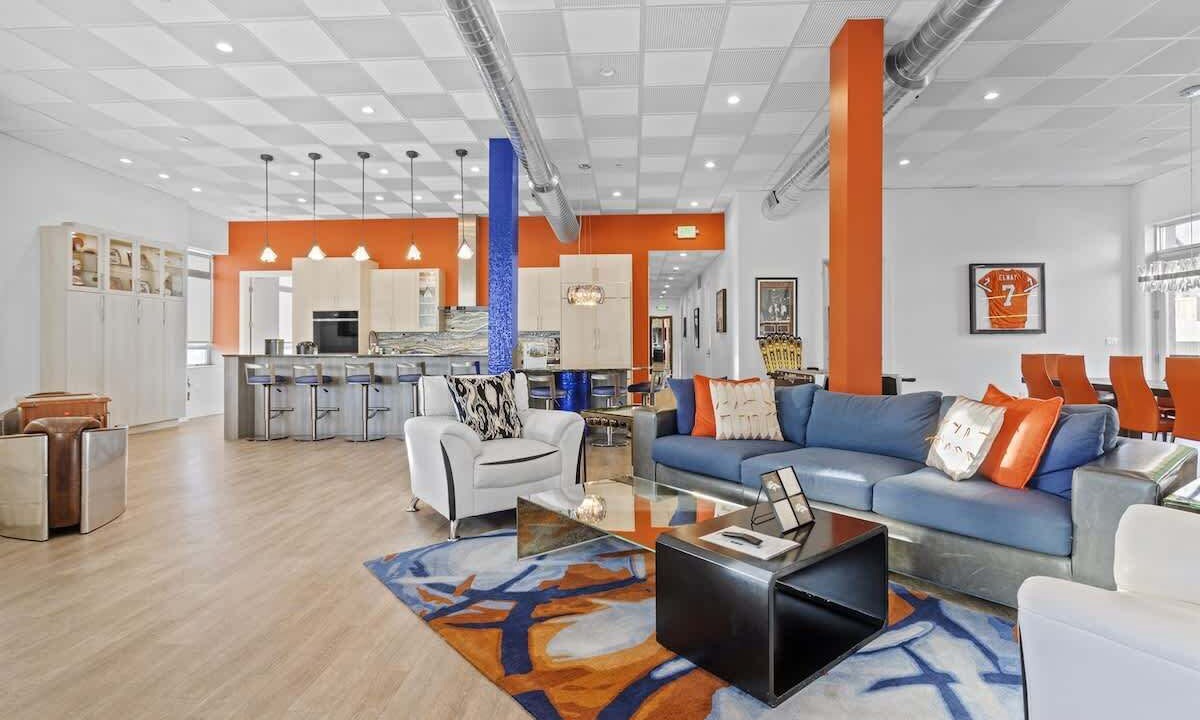 Photo of Livingroom in Downtown Denver
