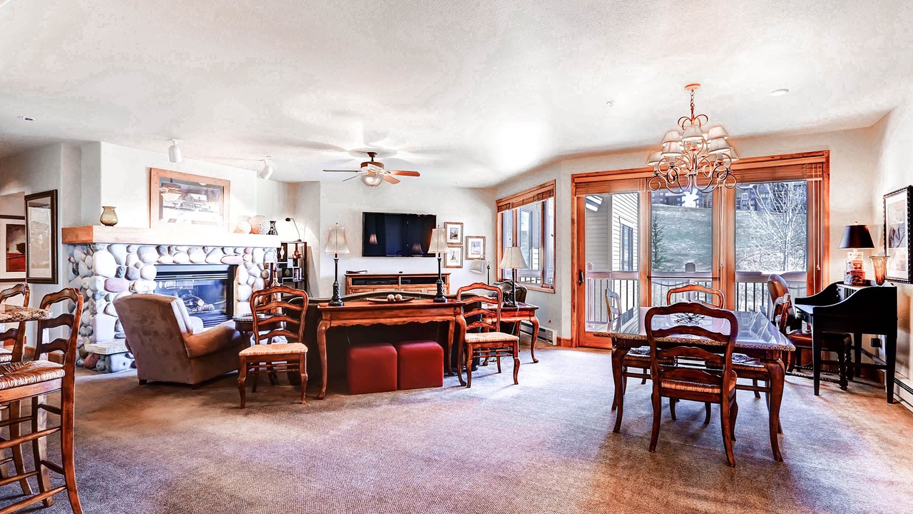 Photo of Livingroom in Steamboat Springs