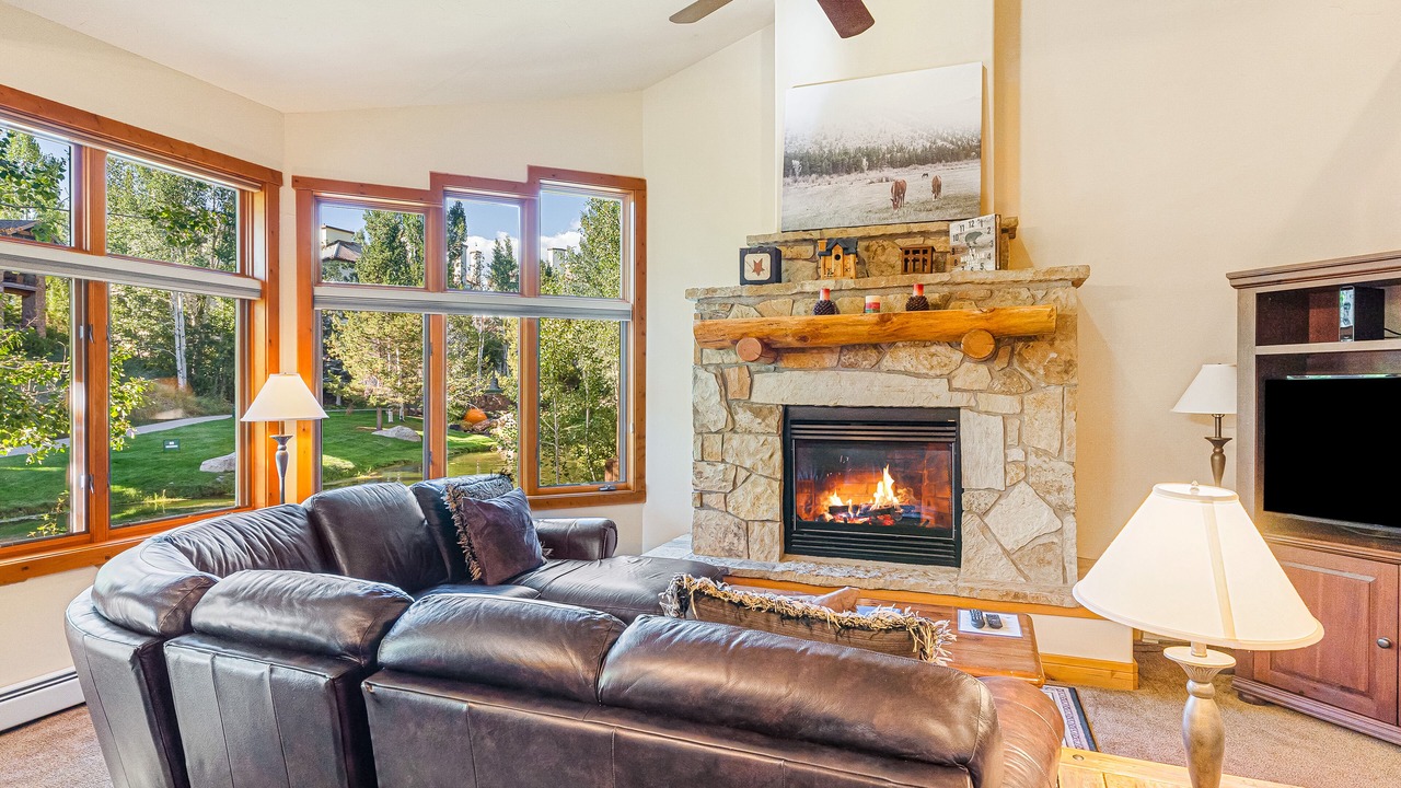 Photo of Livingroom in Steamboat Springs