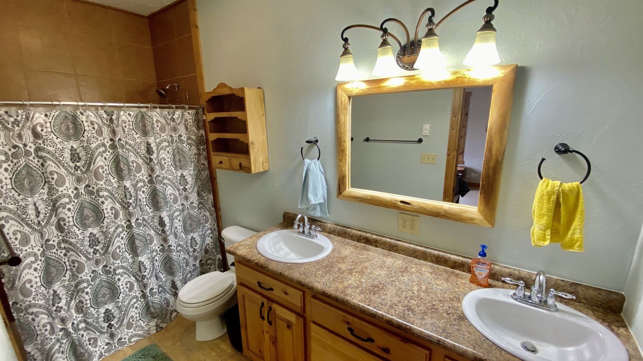 Photo of Bathroom in Alpine Village