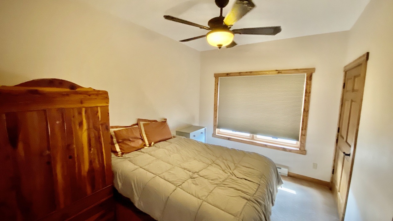 Photo of Bedroom in Alpine Village