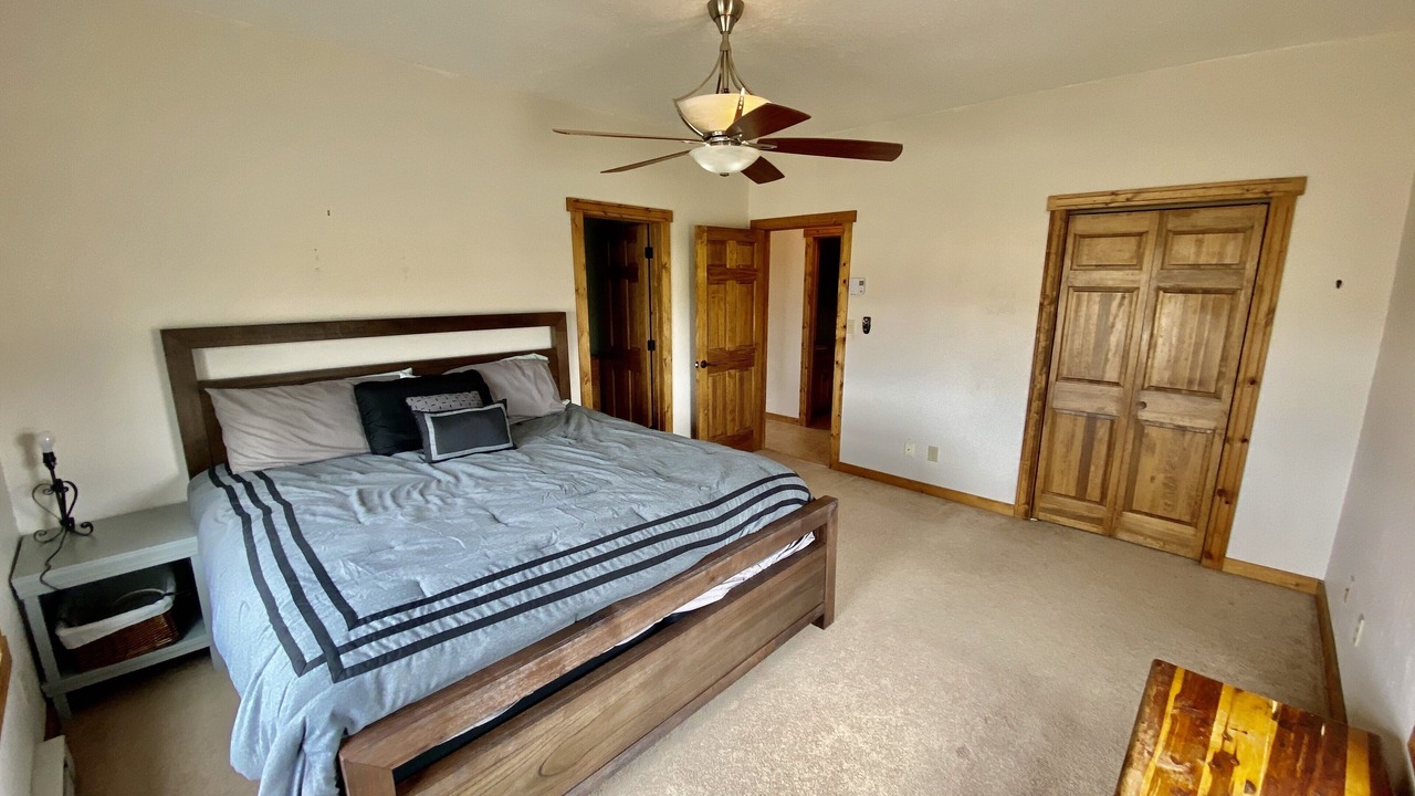 Photo of Bedroom in Alpine Village