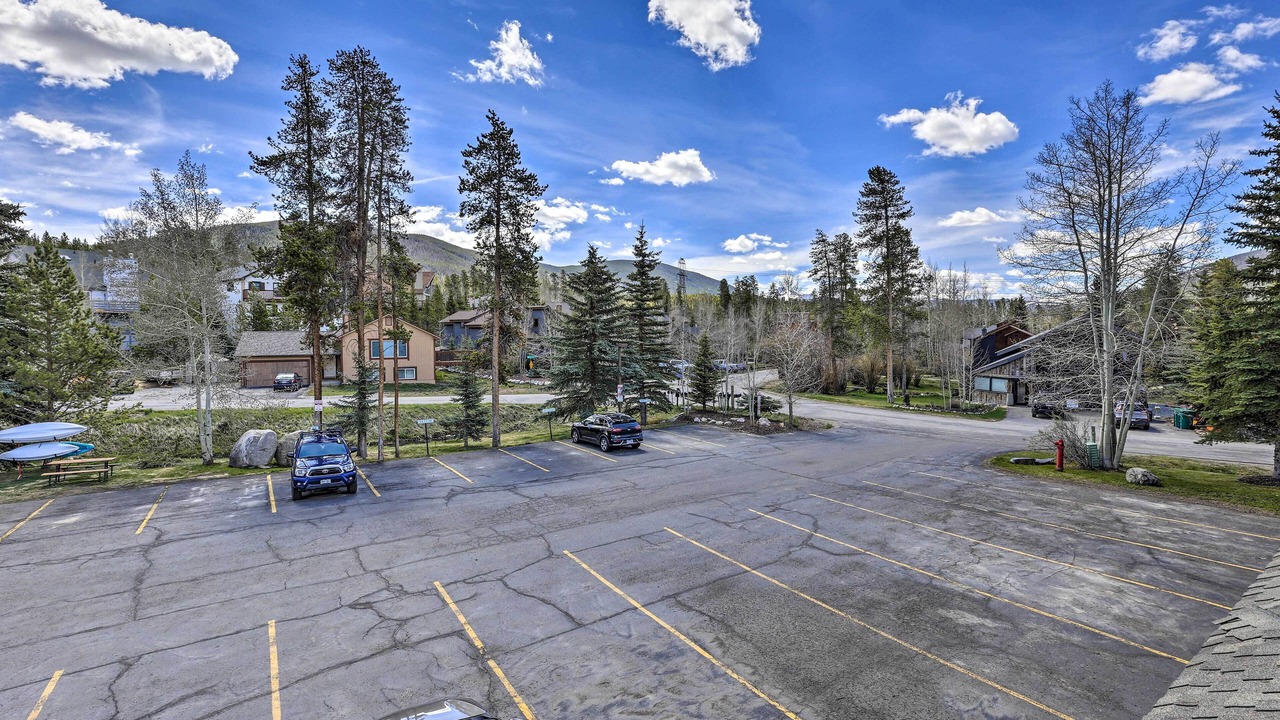 Photo of Others in Summit Cove