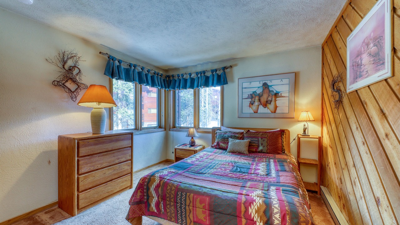 Photo of Bedroom in Historic District