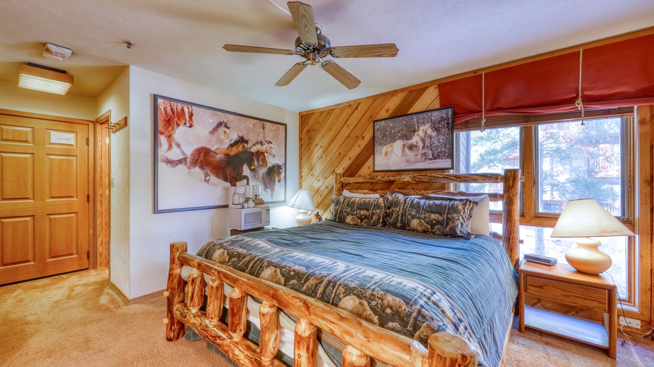 Photo of Bedroom in Historic District