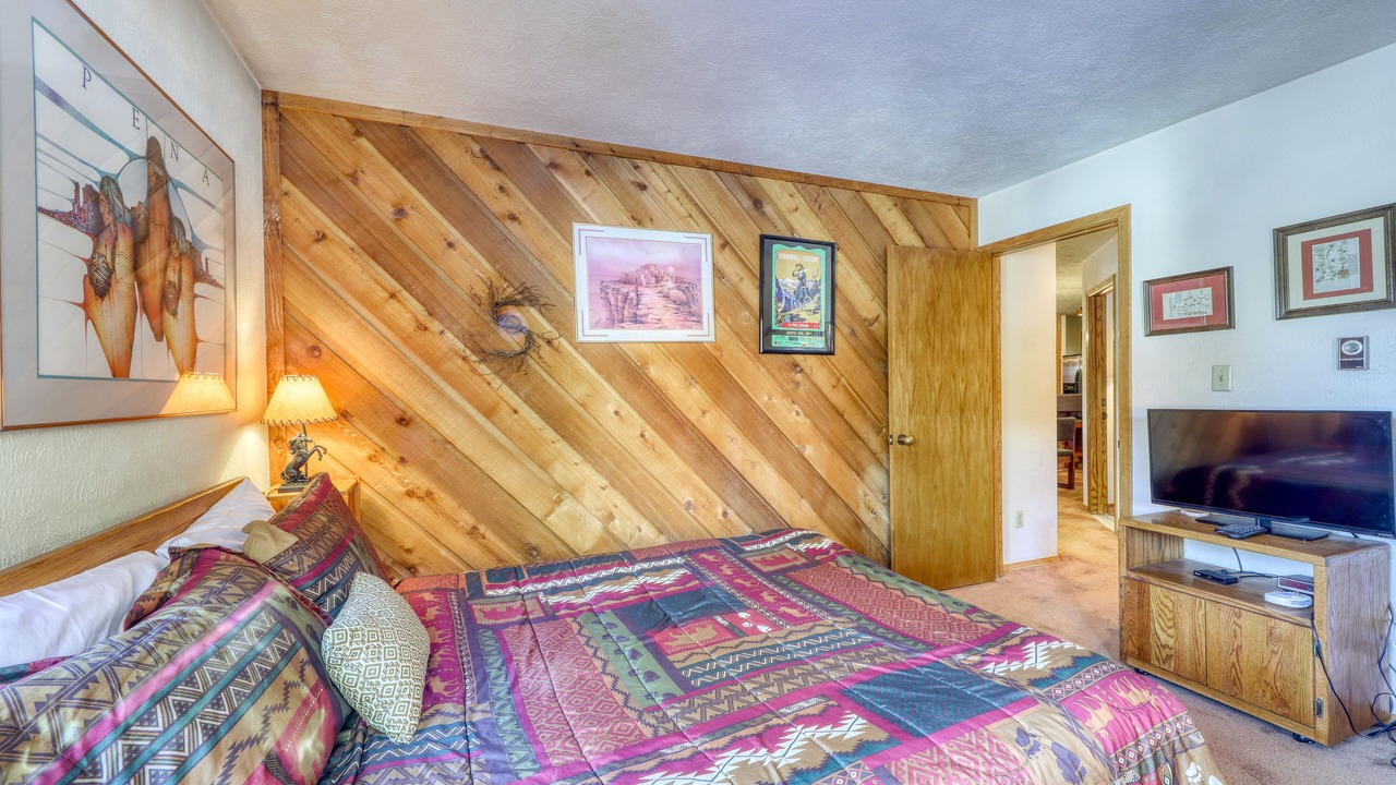 Photo of Bedroom in Historic District