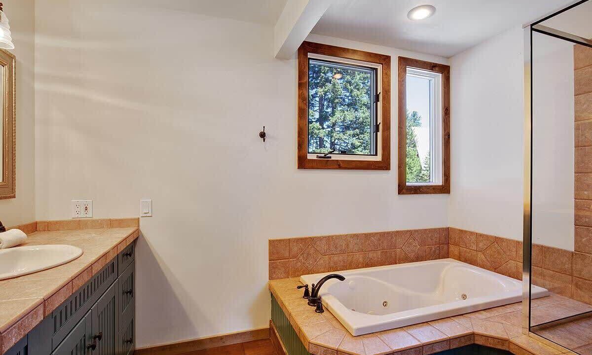 Photo of Bathroom in Weisshorn