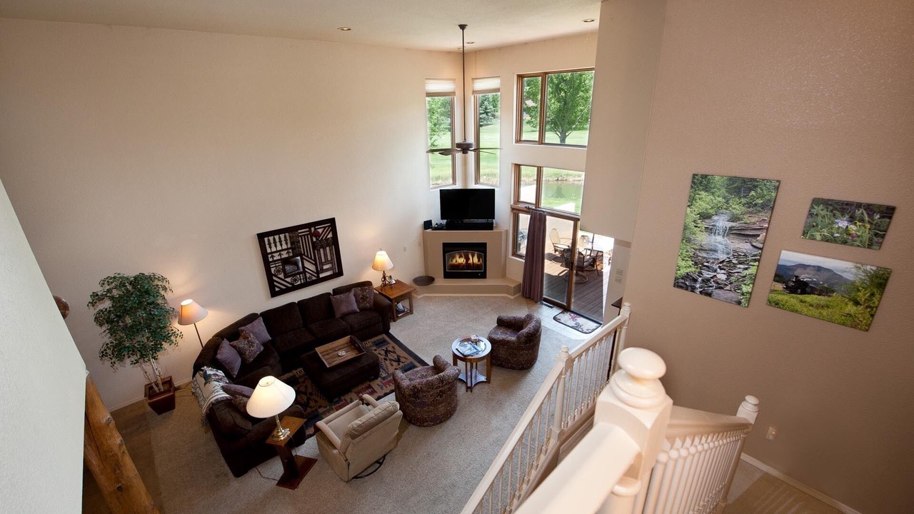 Photo of Livingroom in Dalton Ranch