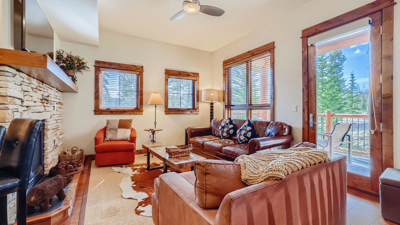 Photo of Livingroom in Four O'Clock