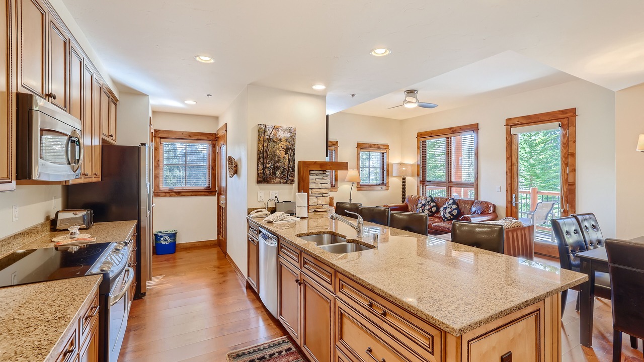Photo of Kitchen in Four O'Clock