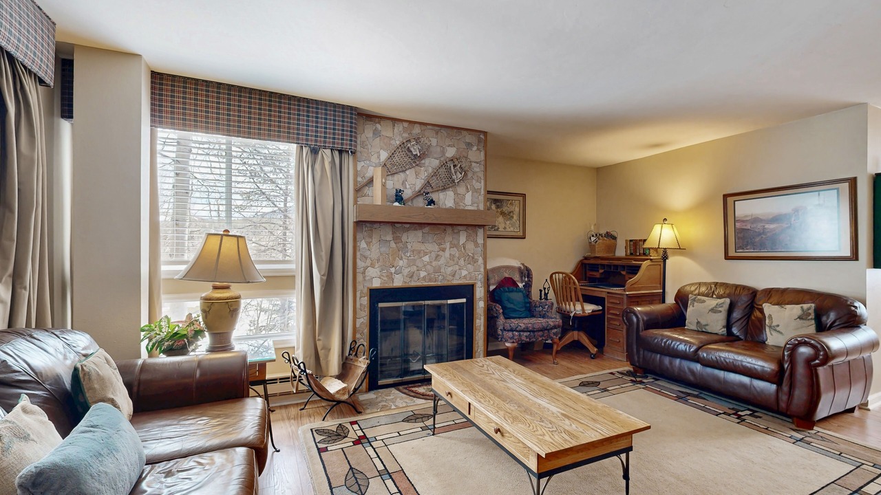 Photo of Livingroom in Breckenridge