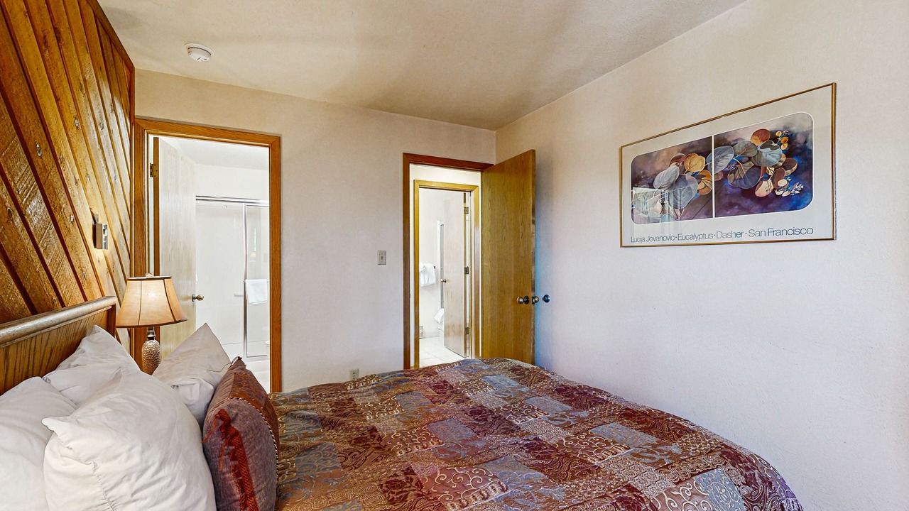 Photo of Bedroom in Historic District