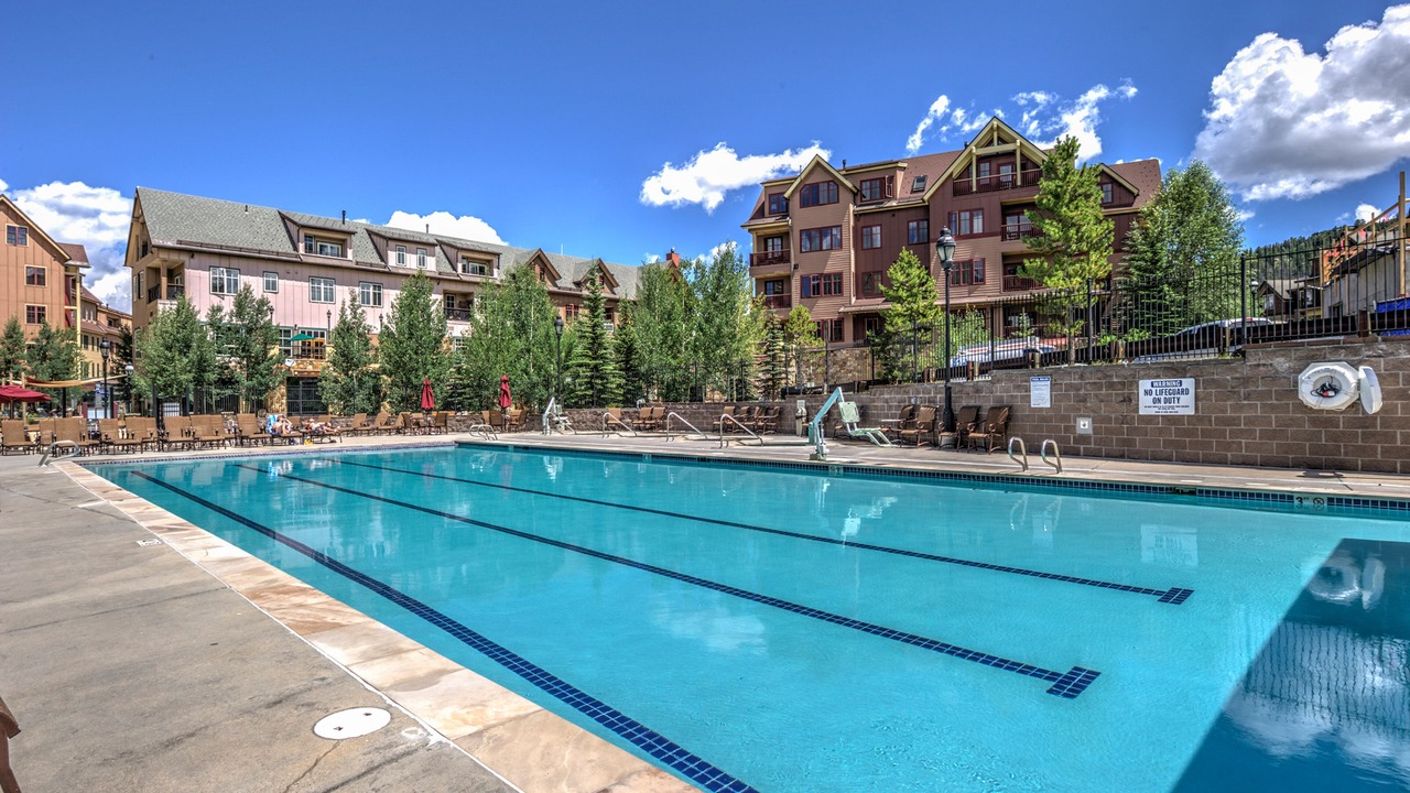 Photo of Outdoor in Peak 9