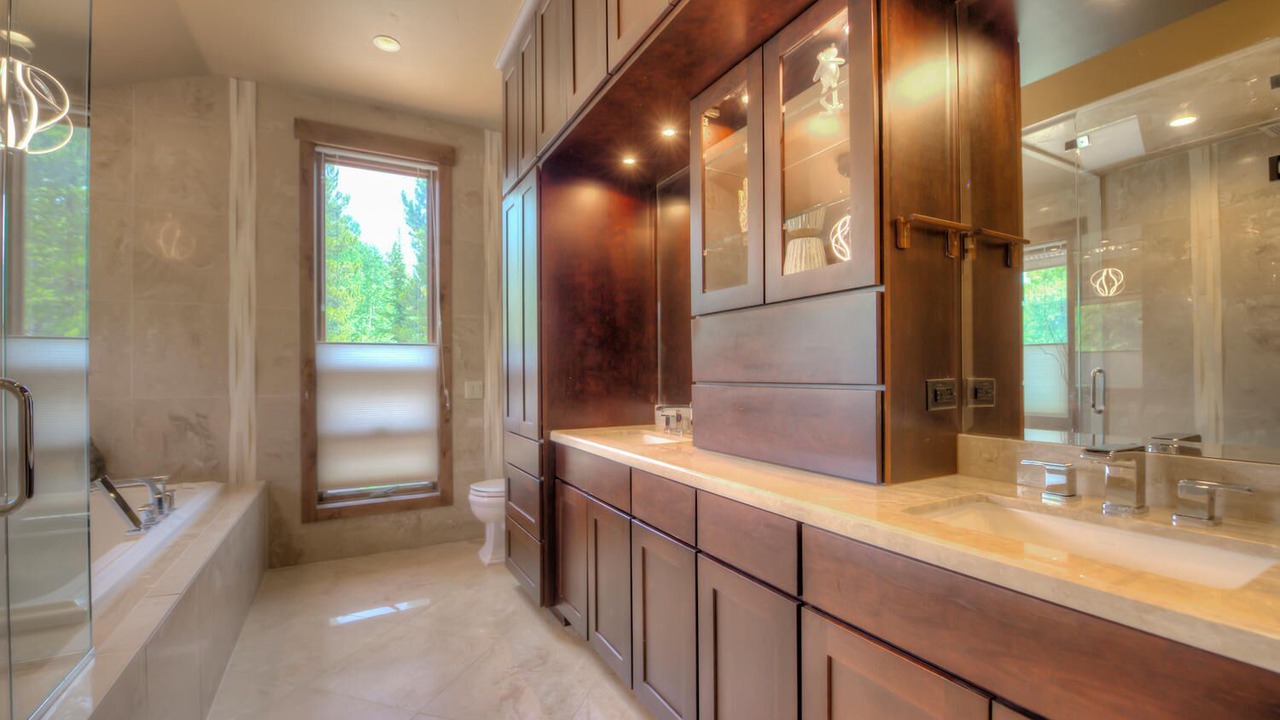 Photo of Bathroom in Breckenridge Heights