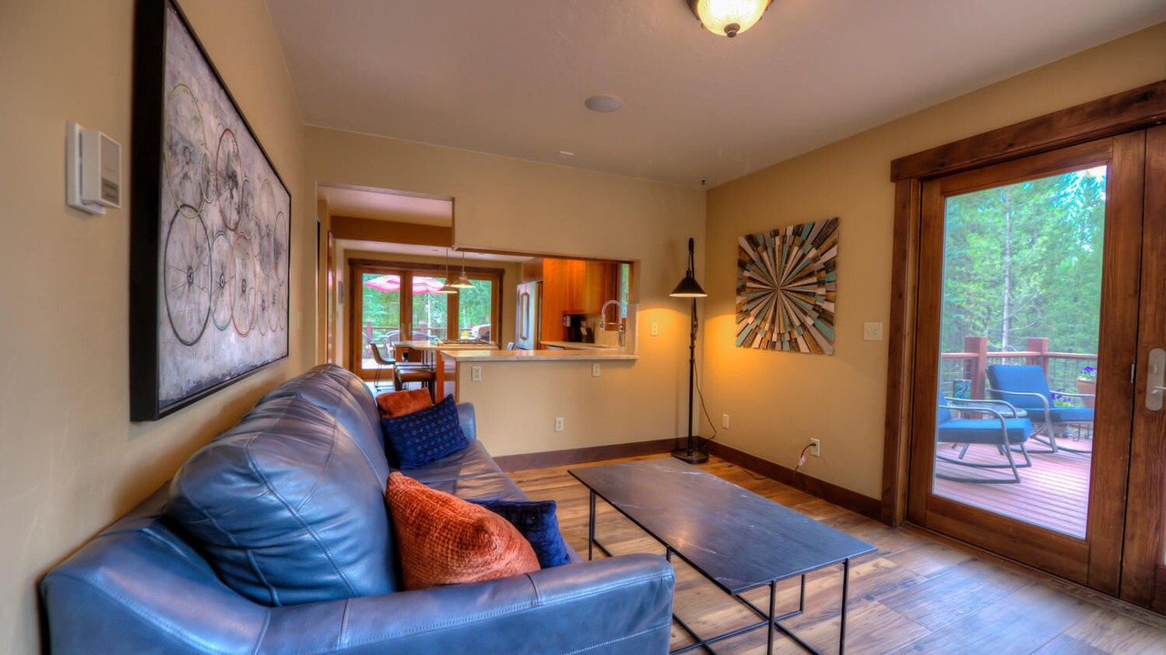 Photo of Livingroom in Breckenridge Heights