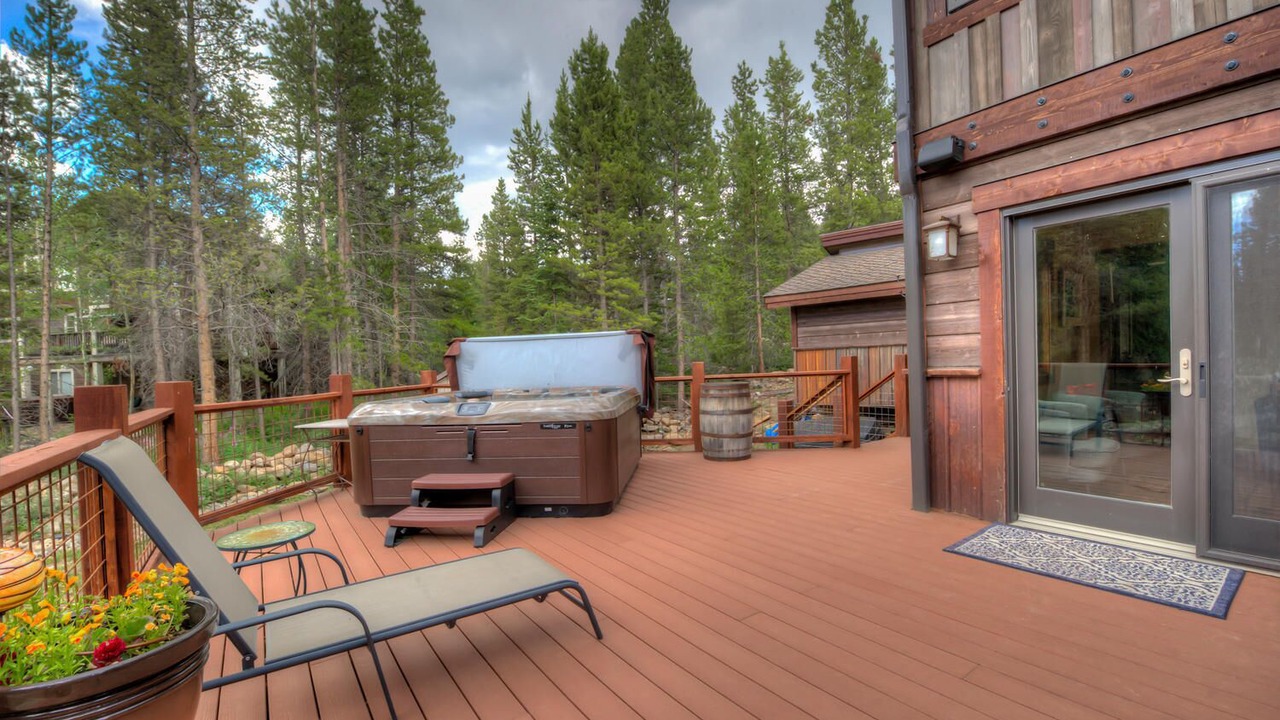Photo of Patio Balcony in Breckenridge Heights