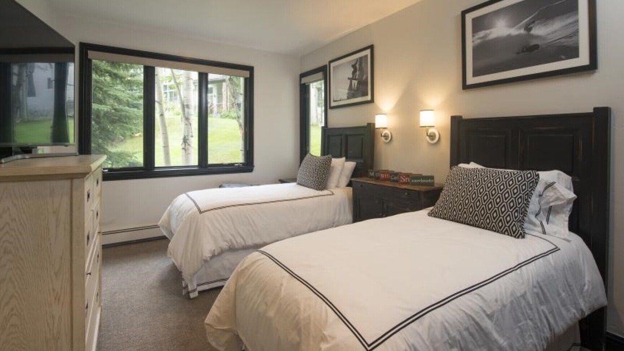 Photo of Bedroom in Highlands Townhomes