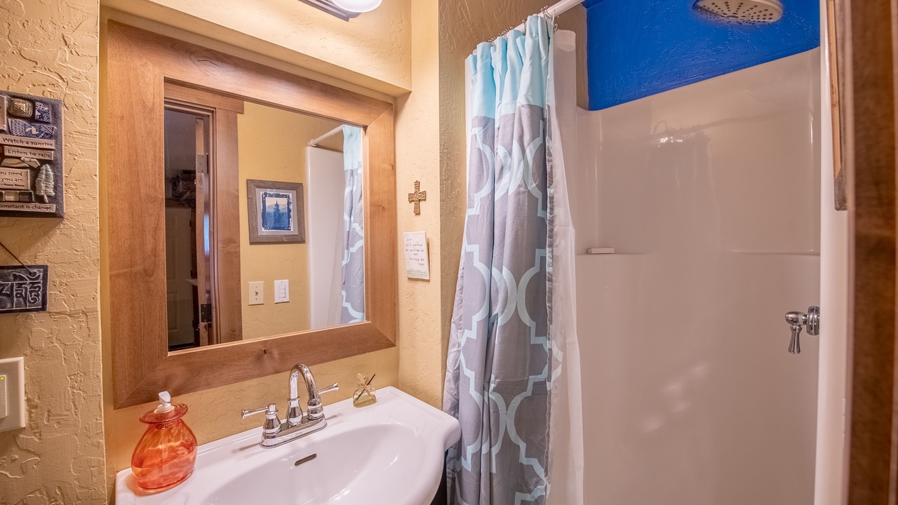 Photo of Bathroom in Crested Butte South