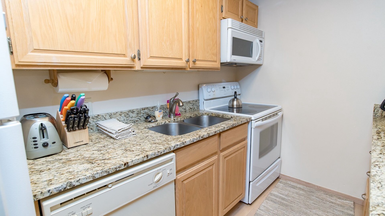 Photo of Kitchen in Four O'Clock