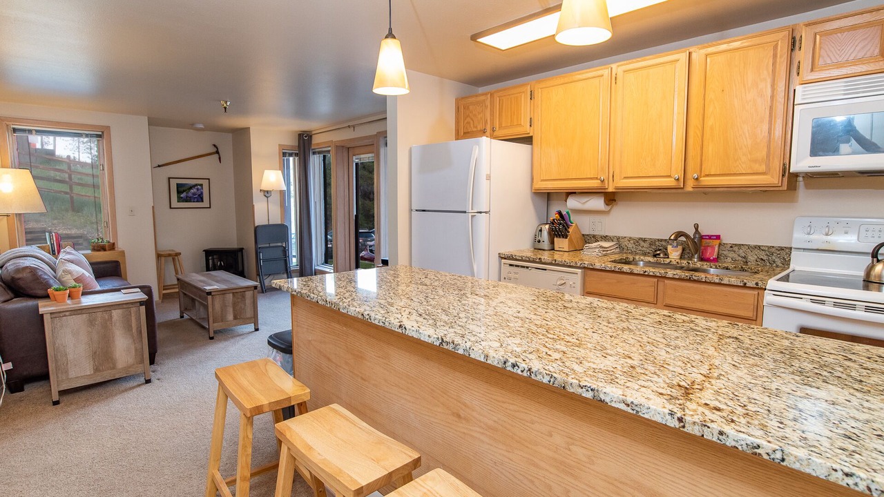 Photo of Kitchen in Four O'Clock