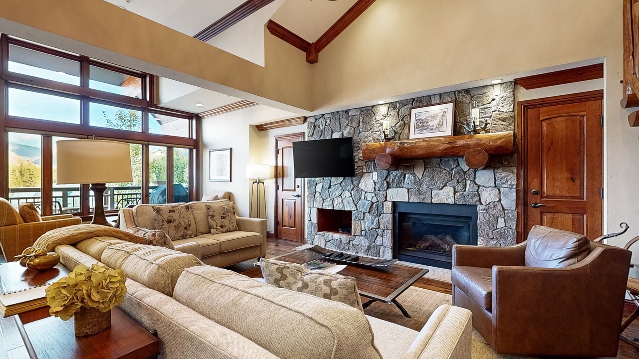 Photo of Livingroom in Vail
