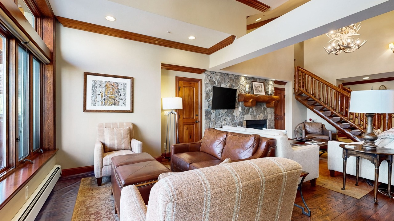 Photo of Livingroom in Vail