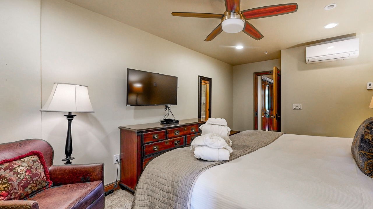 Photo of Bedroom in Vail