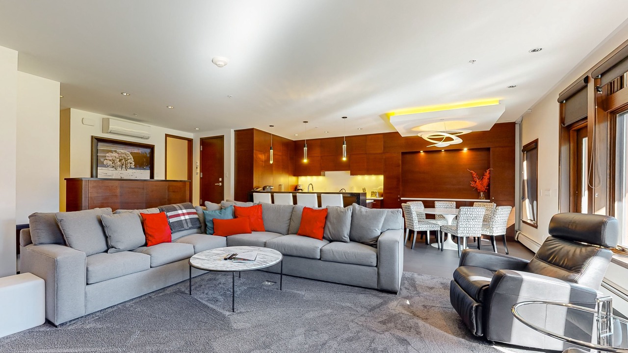 Photo of Livingroom in Vail
