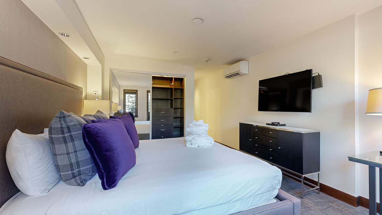 Photo of Bedroom in Vail