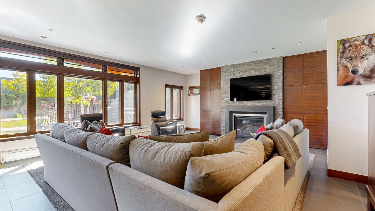 Photo of Livingroom in Vail