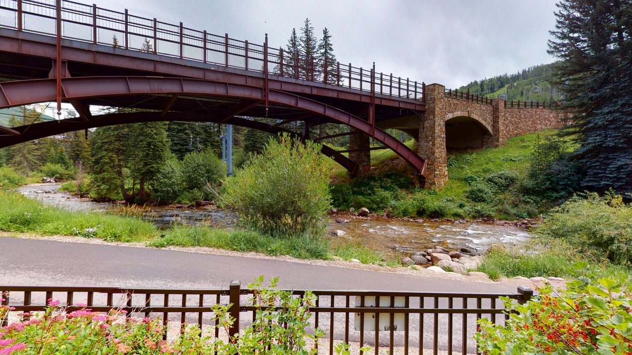 Photo of Others in Vail