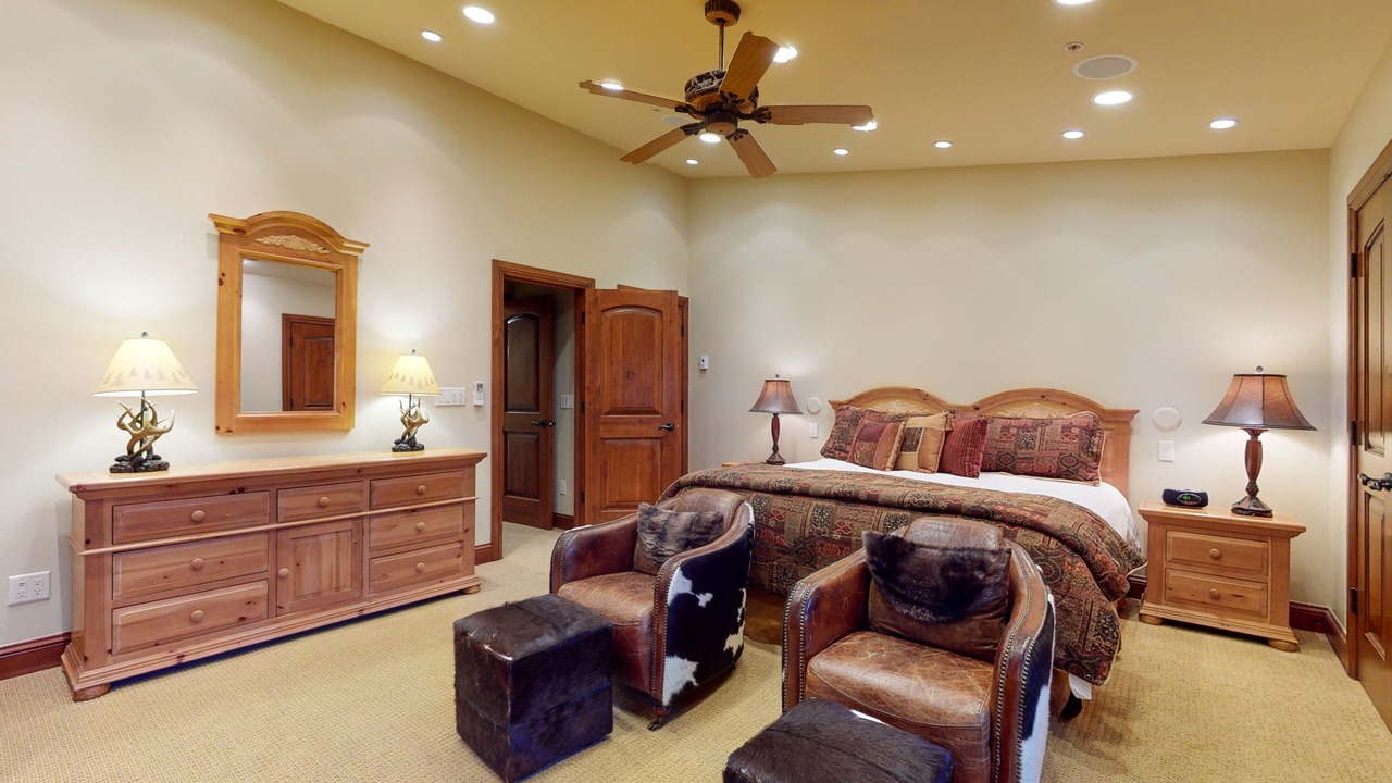Photo of Bedroom in Vail