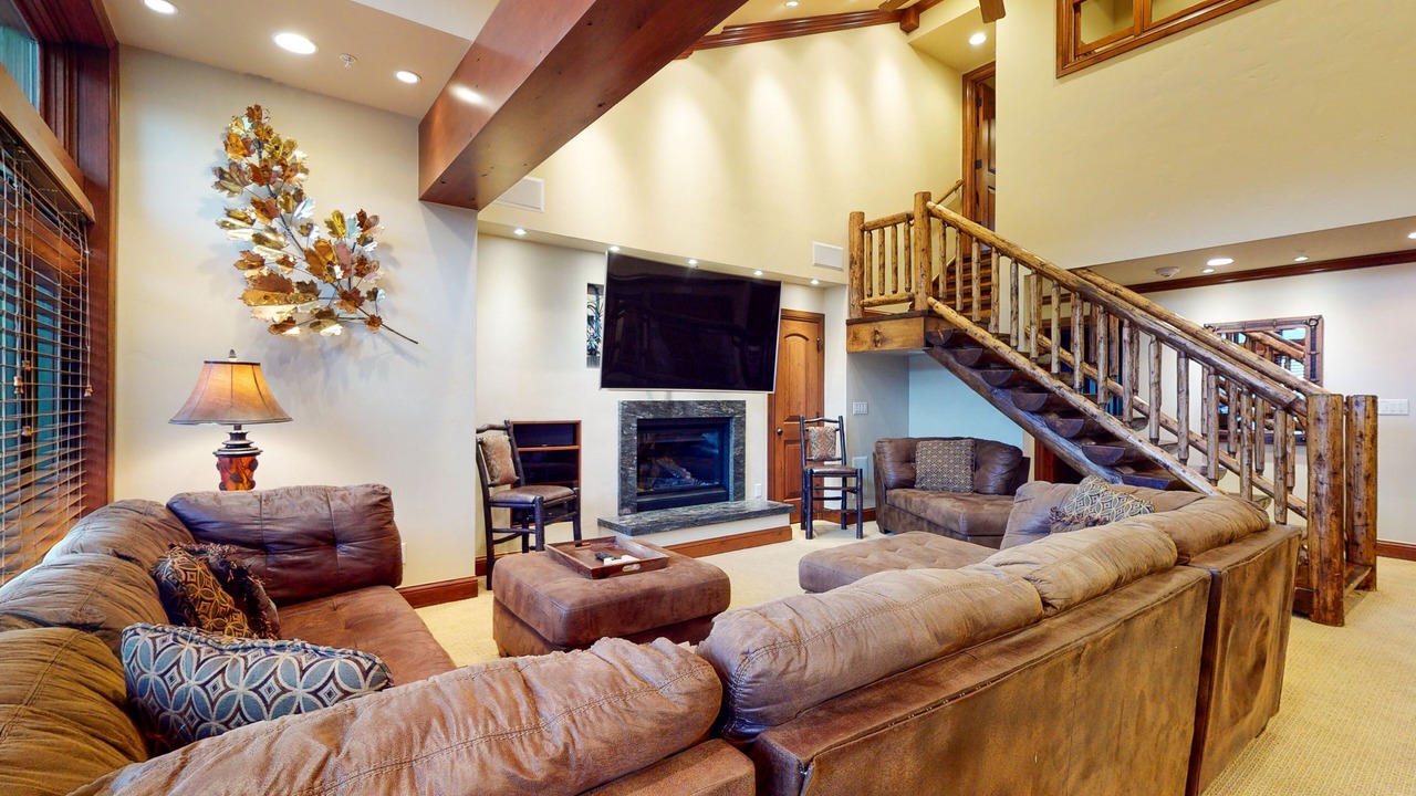 Photo of Livingroom in Vail