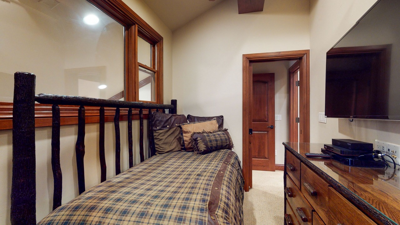 Photo of Bedroom in Vail