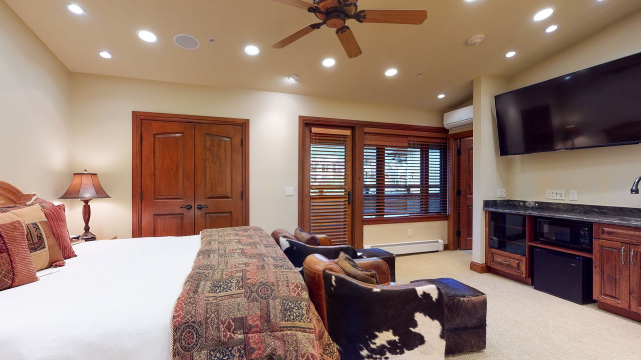 Photo of Bedroom in Vail
