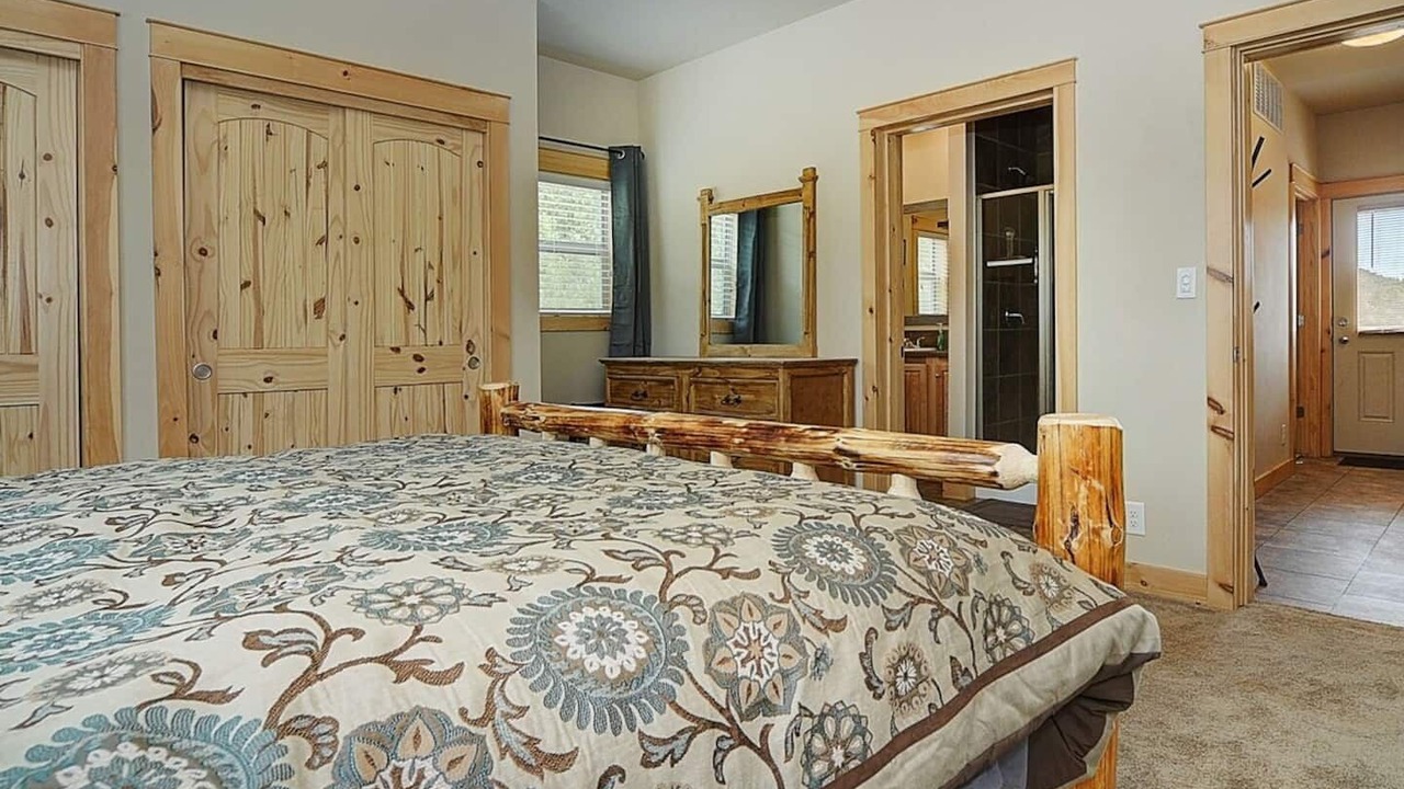 Photo of Bedroom in Salida