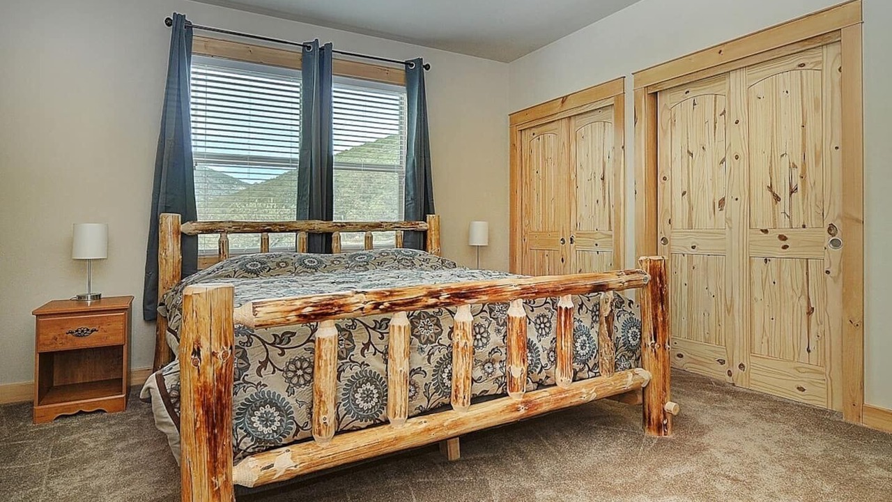 Photo of Bedroom in Salida