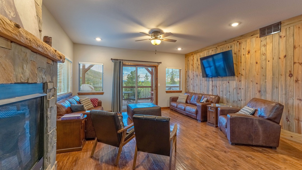 Photo of Bedroom in Grand Lake